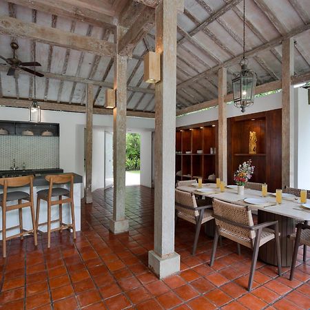 Melaya Estate By Lifestyleretreats Vila Penginuman Exterior foto