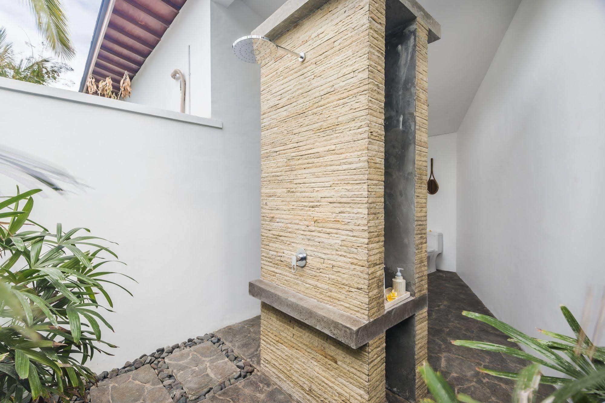 Melaya Estate By Lifestyleretreats Vila Penginuman Exterior foto