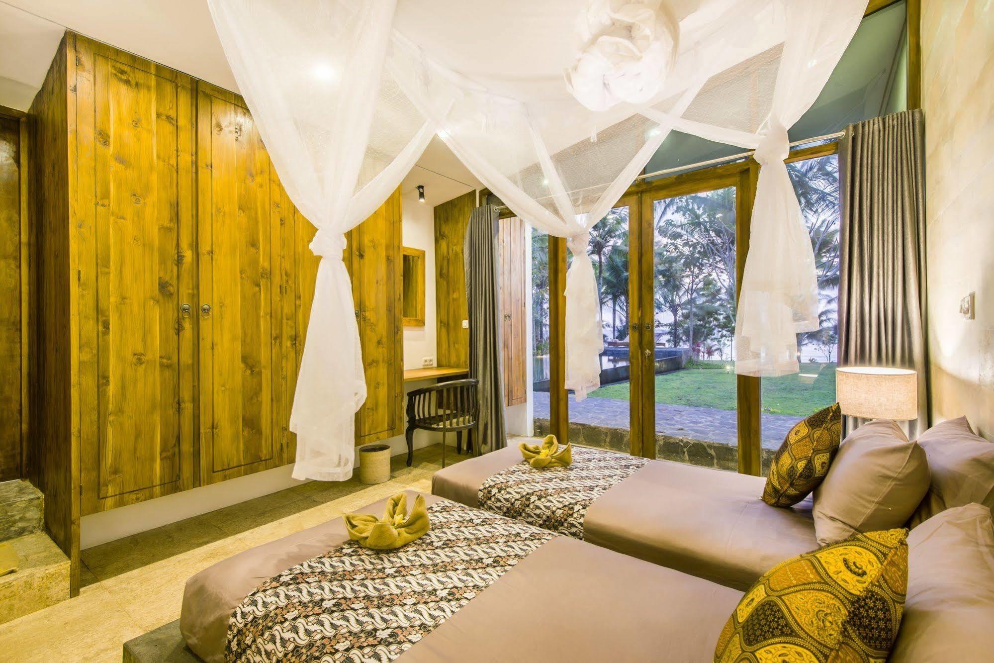 Melaya Estate By Lifestyleretreats Vila Penginuman Exterior foto